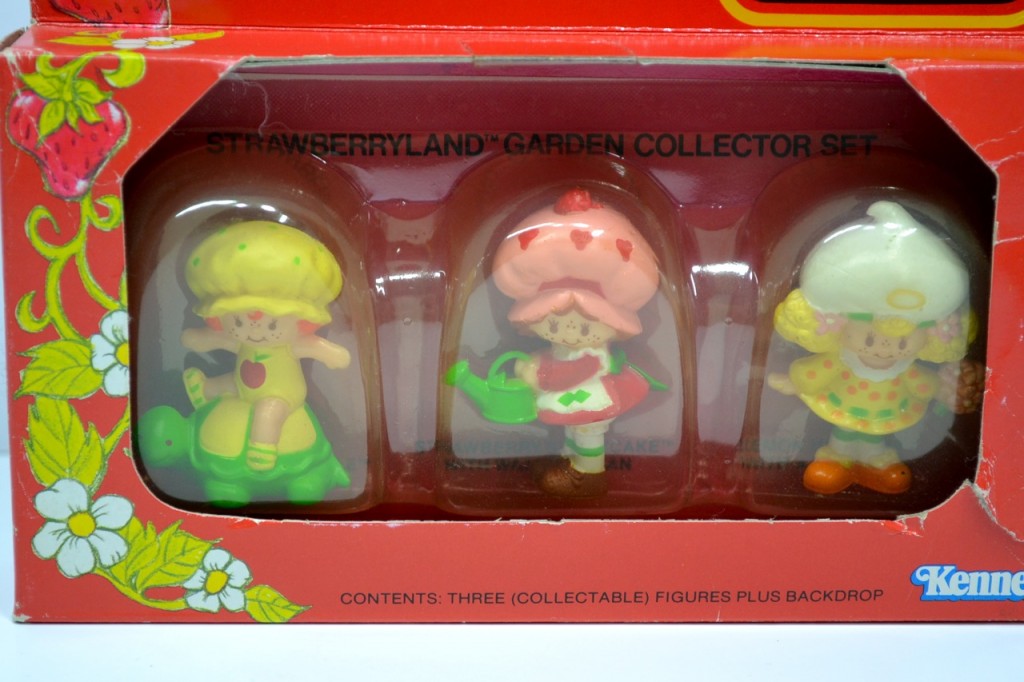 Strawberry Shortcake Strawberryland Miniatures Special Offer Set