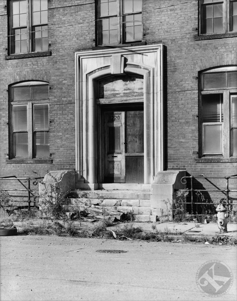 Kenner Street 1979 American Oak Leather Building