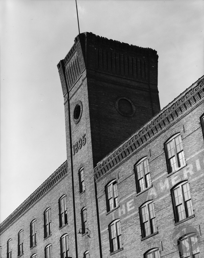 Kenner Street 1979 American Oak Leather Building